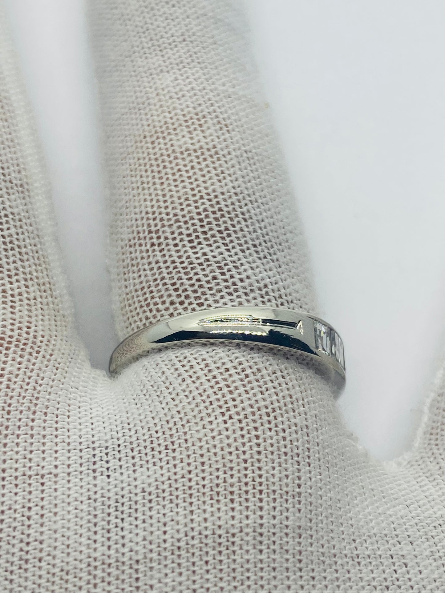 Tiffany & Co. 1.40CT  7 Diamond Platinum Square Cut Wedding Band Ring Size 9