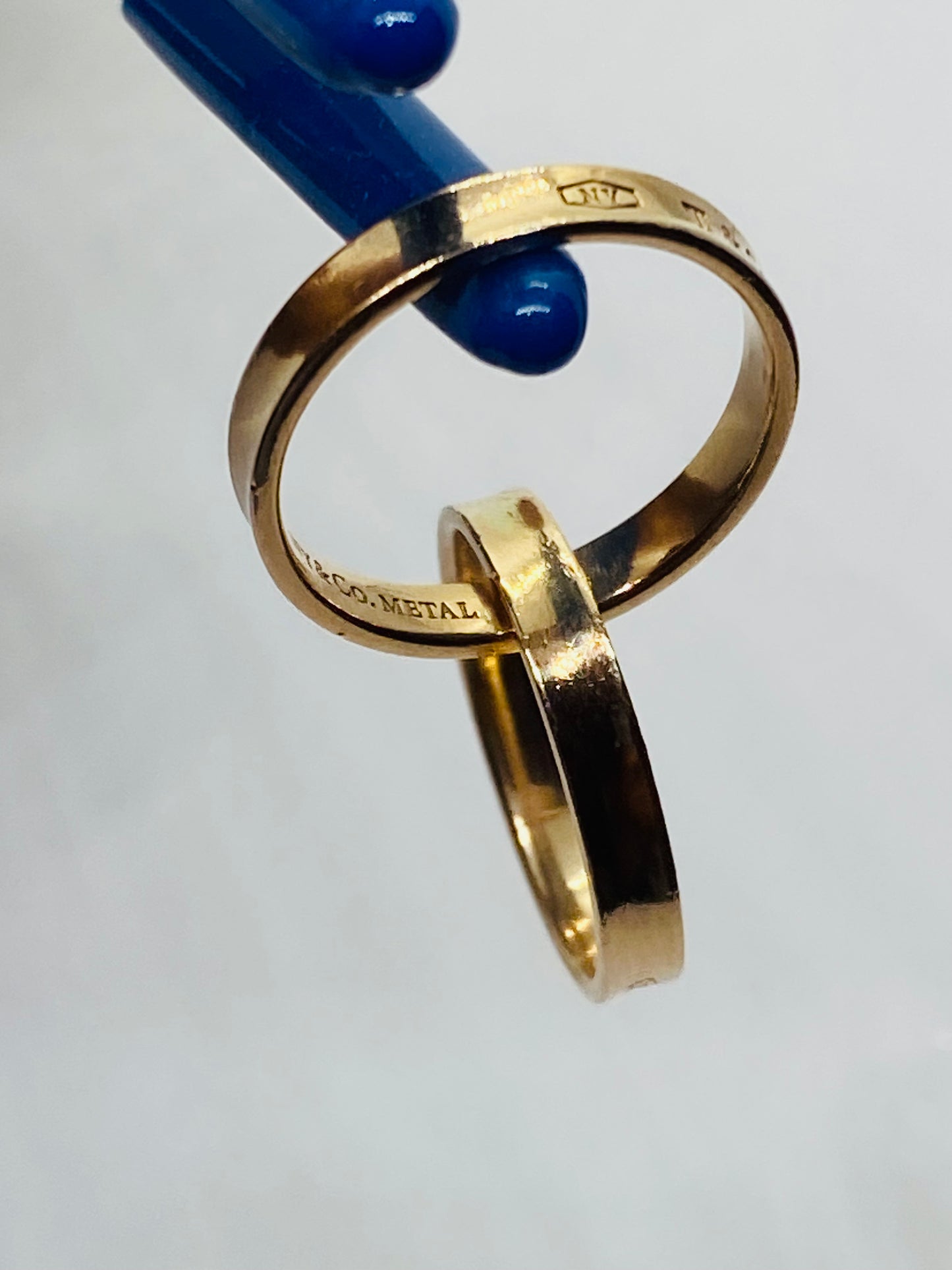 Tiffany & Co Rubedo Gold Metal 1837 Interlocking Circles Ring Size 7 in Pouch