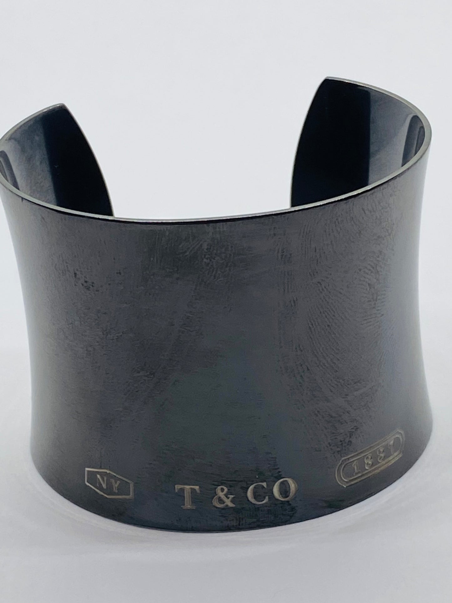 Tiffany & Co. 1837 Collection Titanium 46mm Wide Concave Cuff Bracelet 6.75”