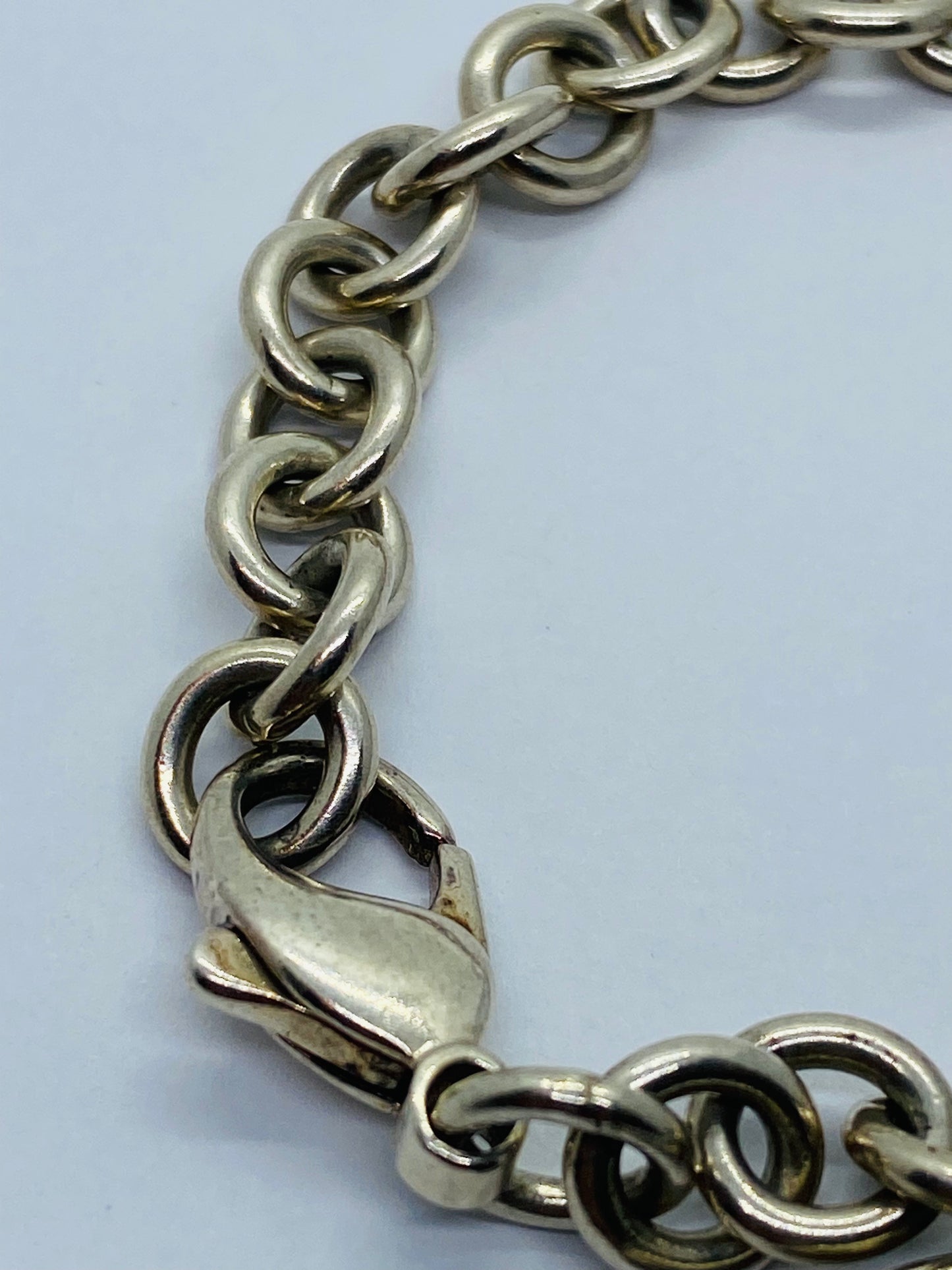 Tiffany & Co. Silver Notes Wavy Round Circle Pendant Bracelet 7.5”