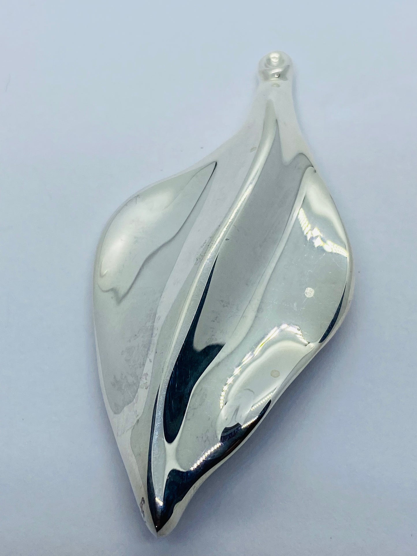 TIFFANY & CO VINTAGE STERLING SILVER 925 LEAF BROOCH PIN 55x28MM MINT!
