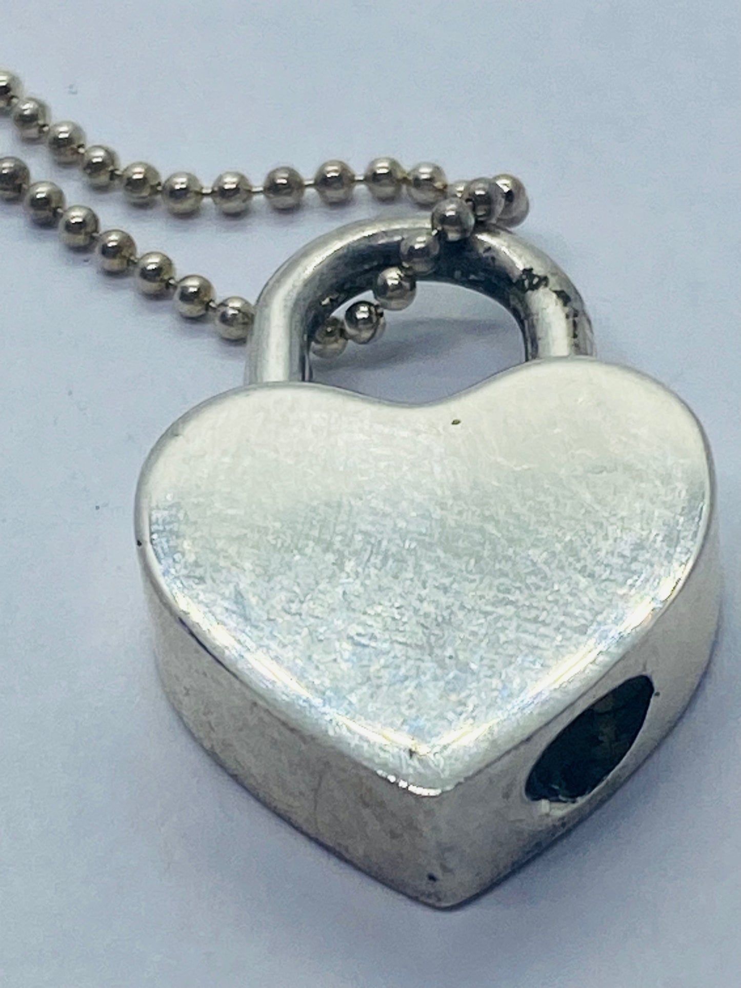 Tiffany & Co. Sterling Silver Blank Heart Padlock Pendant Necklace 18”