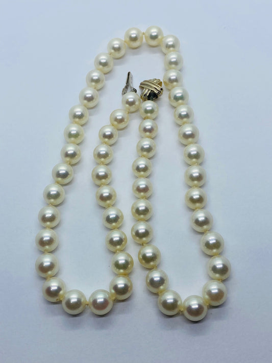 Tiffany & Co. 18k White Gold Signature X Clasp 7-7.5mm  Pearl Necklace 16.5”