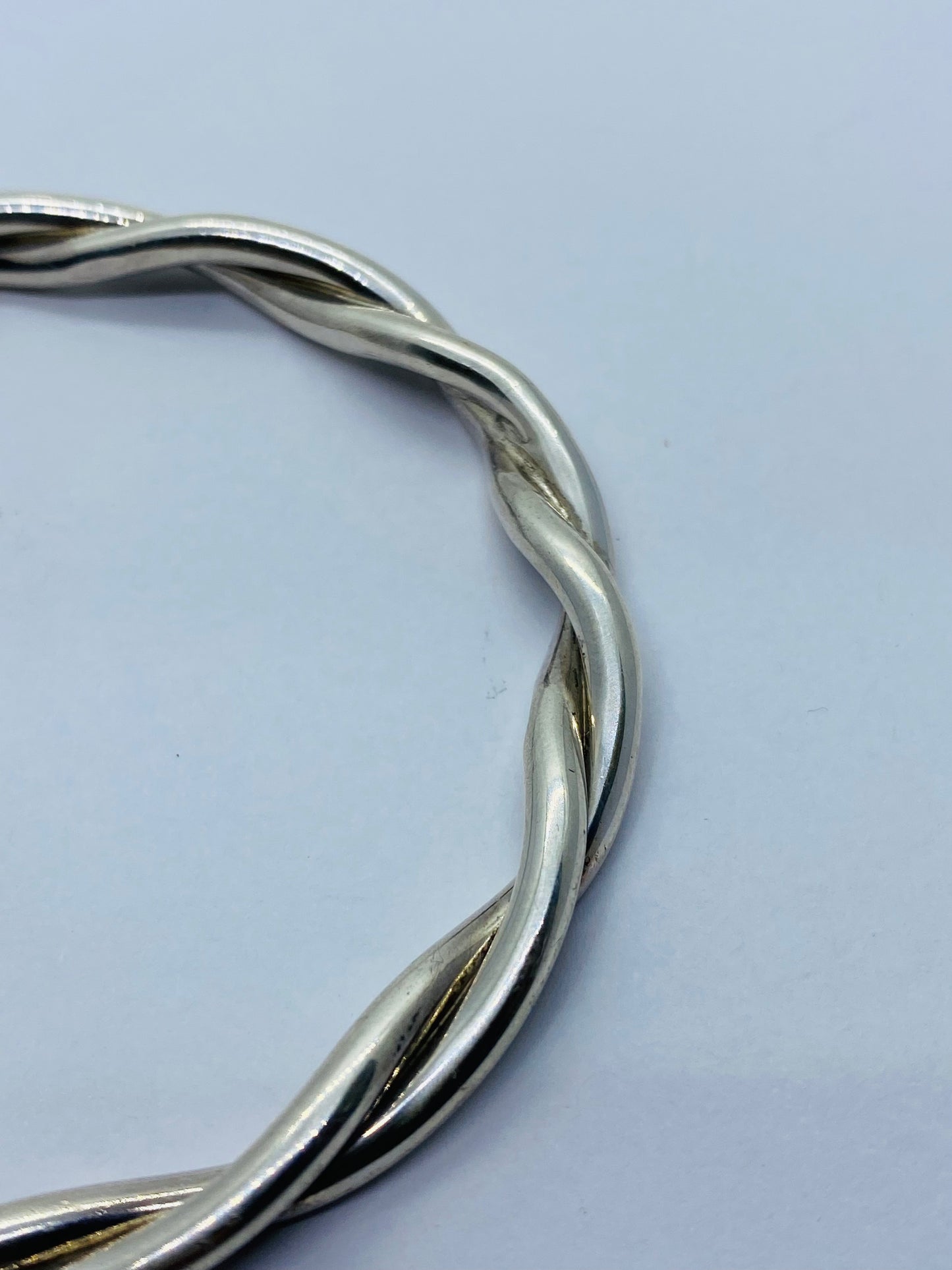 Tiffany & Co. Sterling Silver Twist Bangle Bracelet 7.5" 35.4