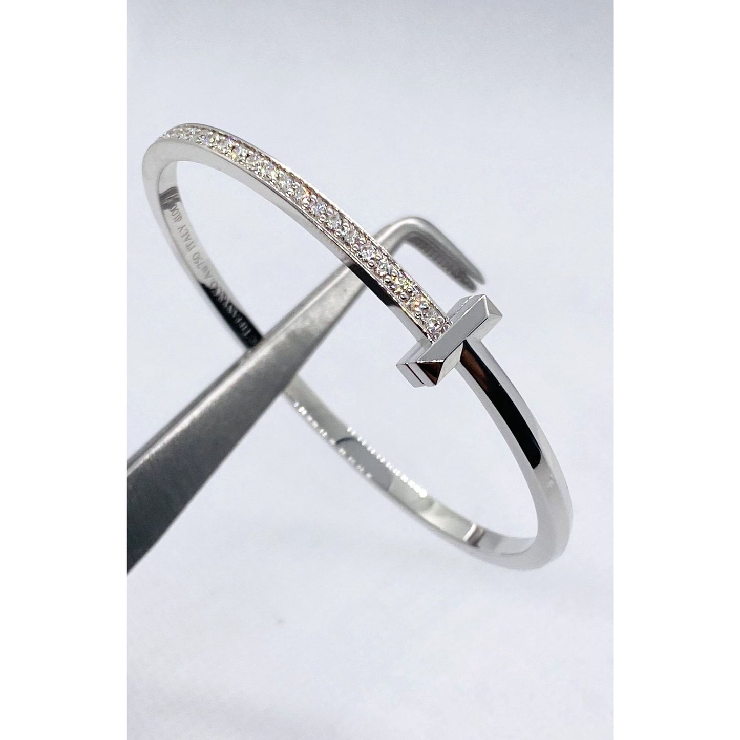 Tiffany & Co T1 Narrow Diamond  Hinged Bangle 18k White Gold Small