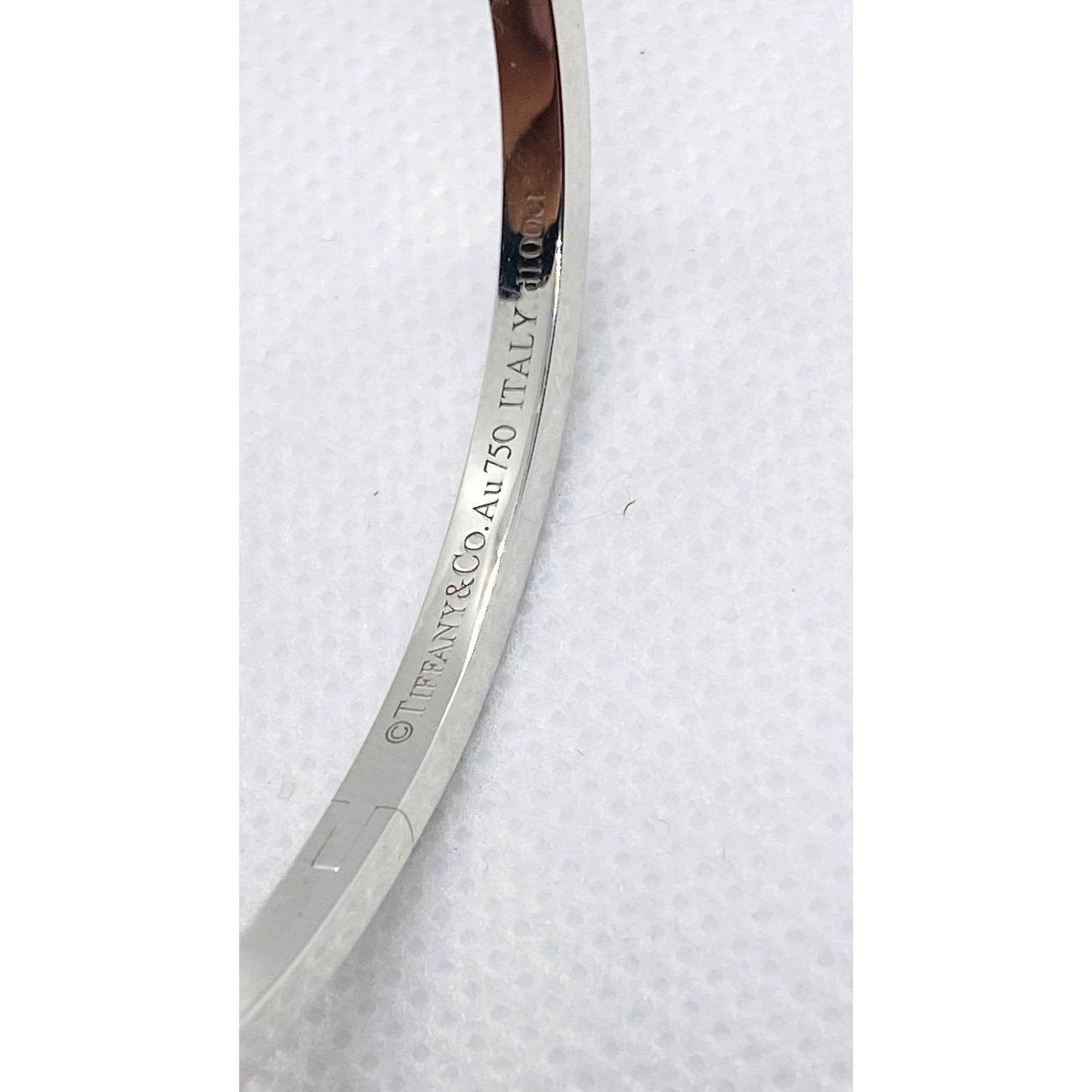 Tiffany & Co T1 Narrow Diamond  Hinged Bangle 18k White Gold Small