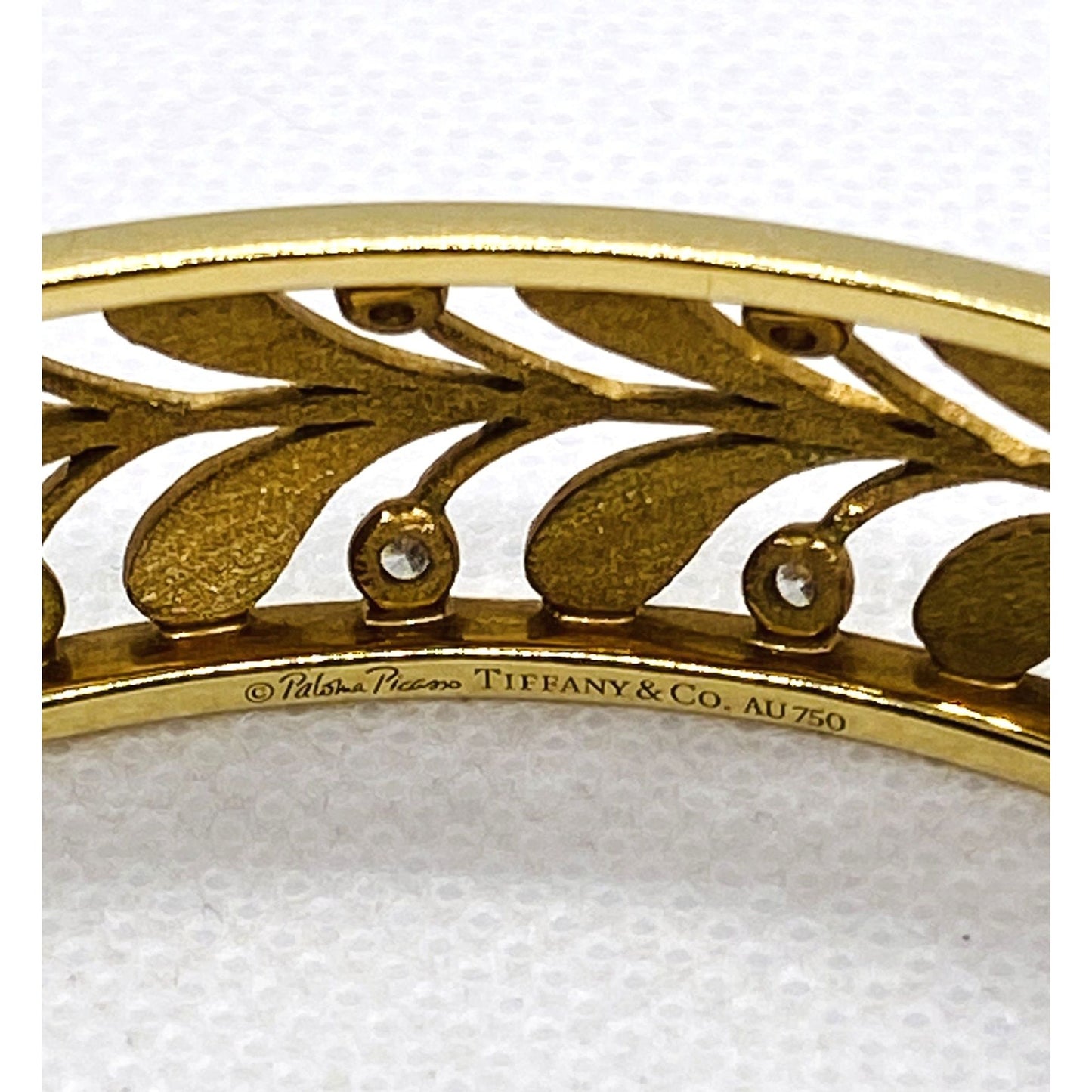 Tiffany & Co Paloma Picasso Villa Palm Diamond Bangle Bracelet 18K 750