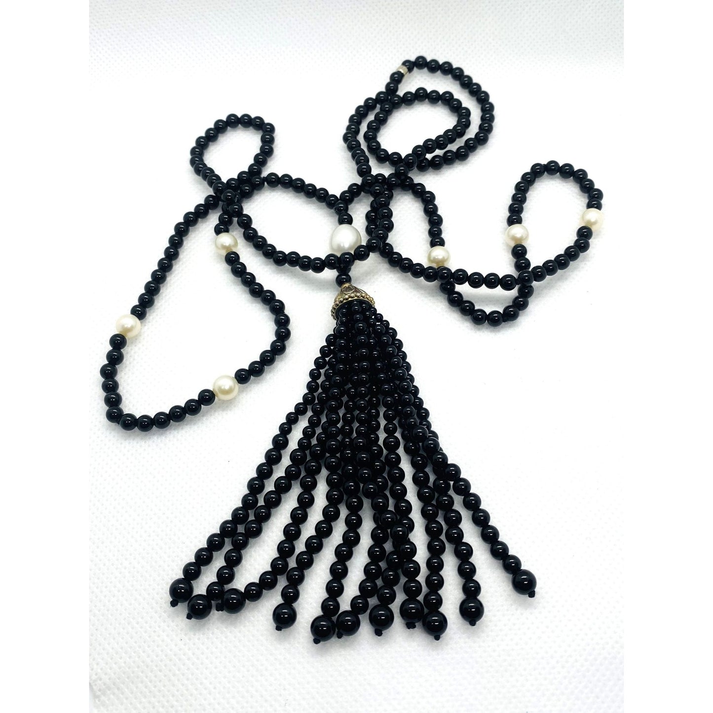 Tiffany & Co Ziegfeld Collection Onyx And Pearls Hassle Necklace