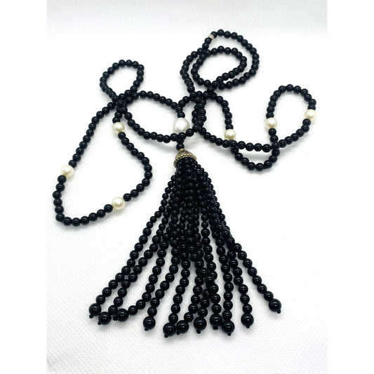 Tiffany & Co Ziegfeld Collection Onyx And Pearls Hassle Necklace