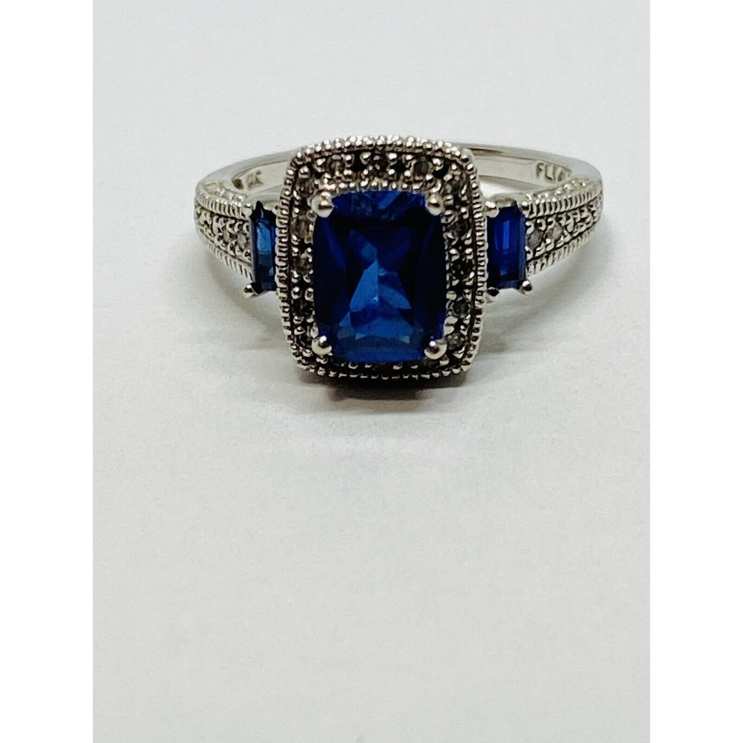 10k White Gold  Blue Sapphire & Diamond Halo Ring Signed FLI Size 6.75