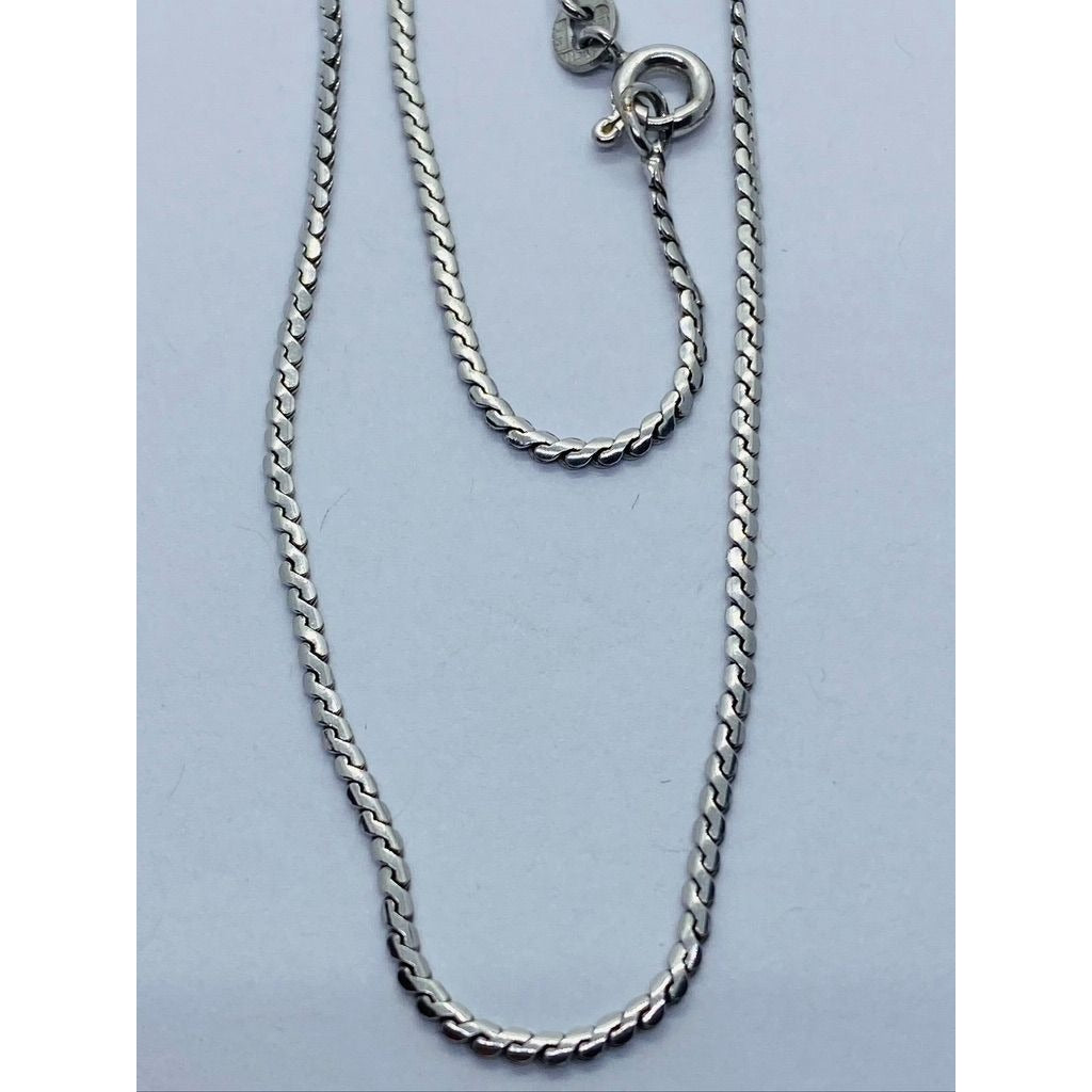 Uno Aere Unoaerre White Gold 14K Chain 1.5mm Wide Serpentine 15"