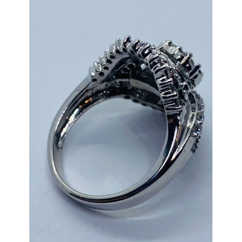 10K White Gold Cluster Diamond Ring Size 7 1.87CT