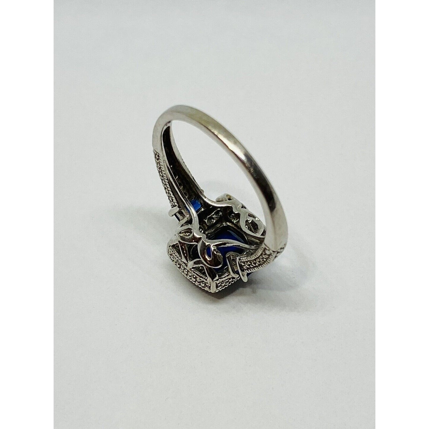 10k White Gold  Blue Sapphire & Diamond Halo Ring Signed FLI Size 6.75