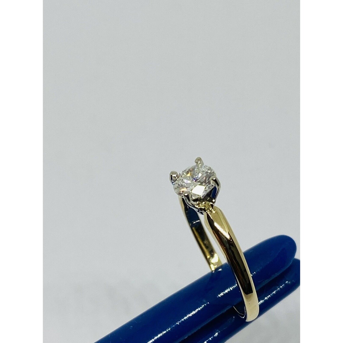 14K YG 0.54CT ROUND DIAMOND SOLITAIRE ENGAGEMENT RING i1- i color  *GIA CERT*