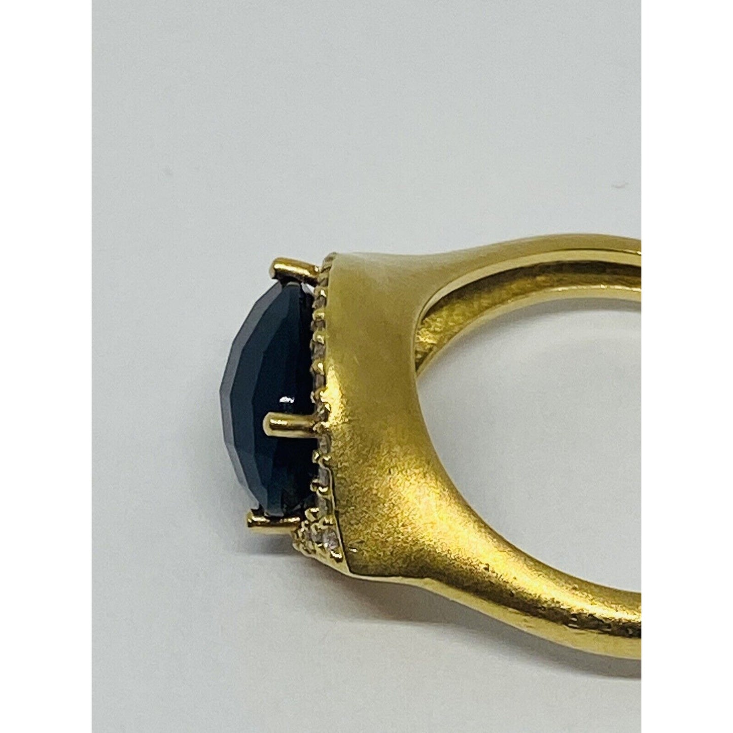 18K Gold .36 TCW VS diamond 10x8mm onyx cocktail ring size 6.5